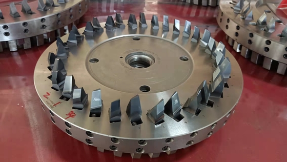 Karbid-Fräser SPIRON 17-150-L/R11 bearbeiten halb beenden AN AP-Beschichtung